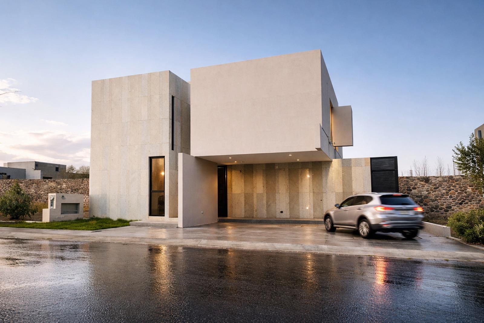 Foto 2 de Casa nueva en Lomas del Campanario Norte