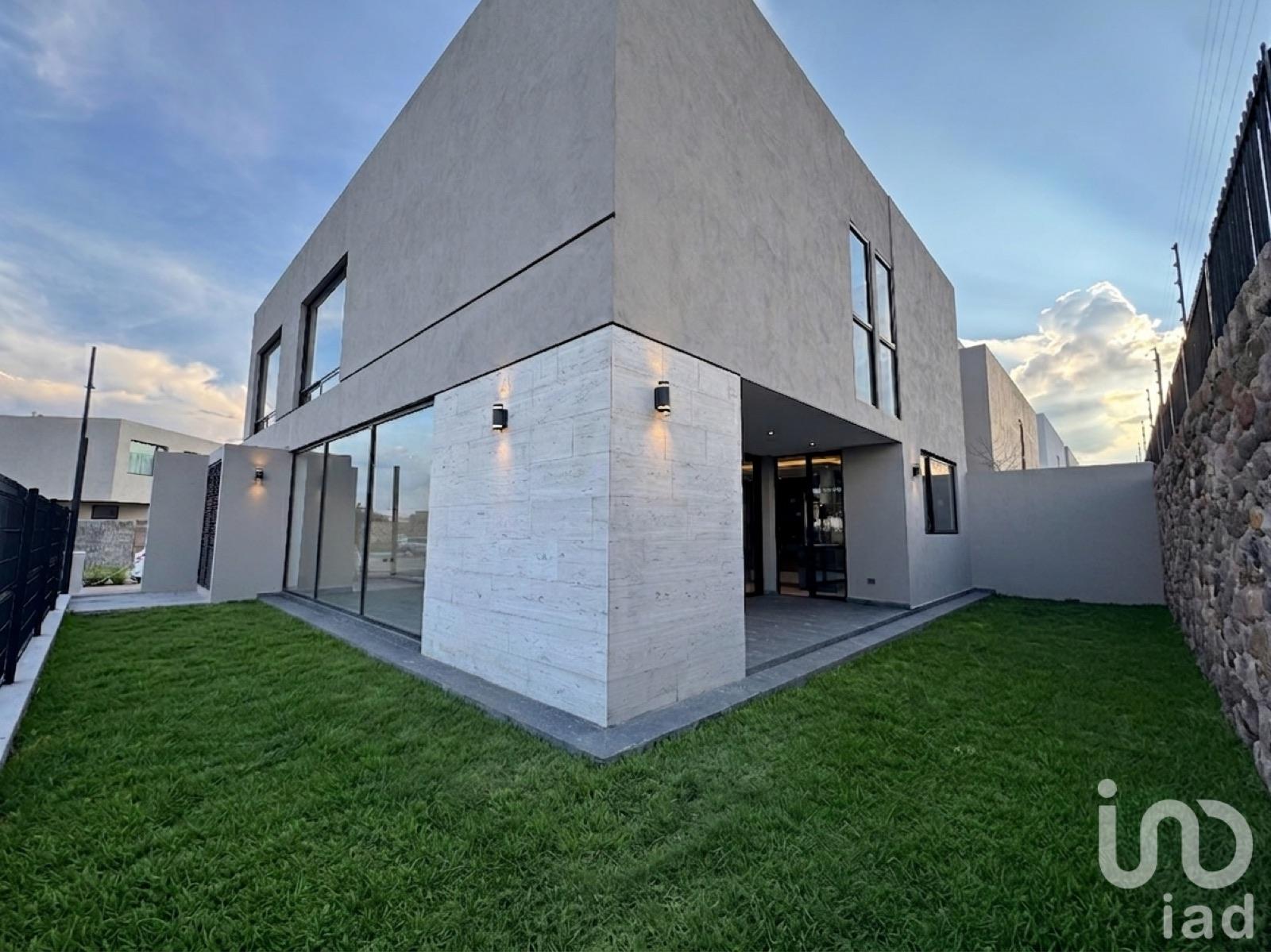 Foto 2 de Casa en San Benito, Lomas del Campanario Norte