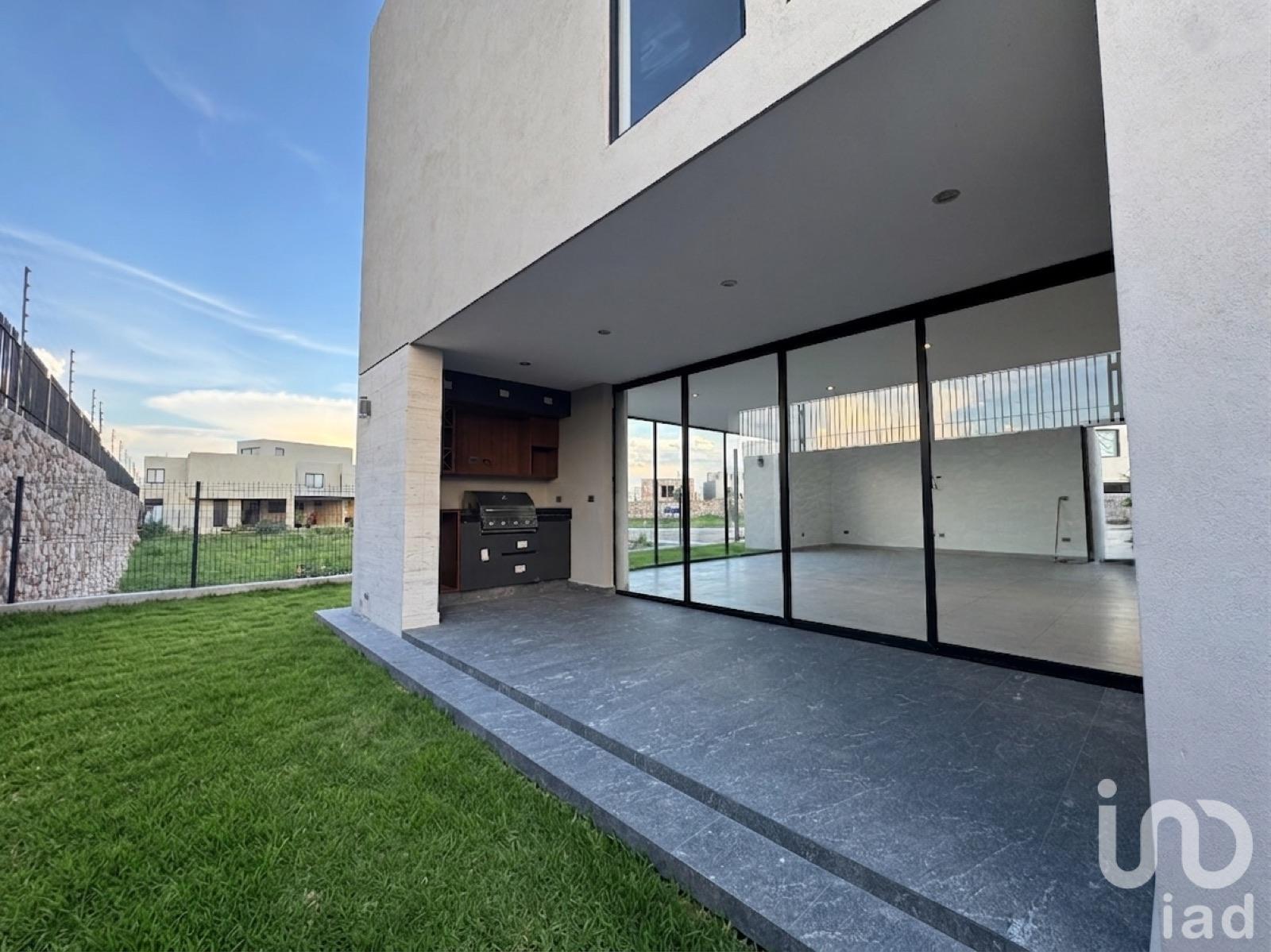 Foto 3 de Casa en San Benito, Lomas del Campanario Norte